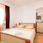 Apartment Daniela Old Town